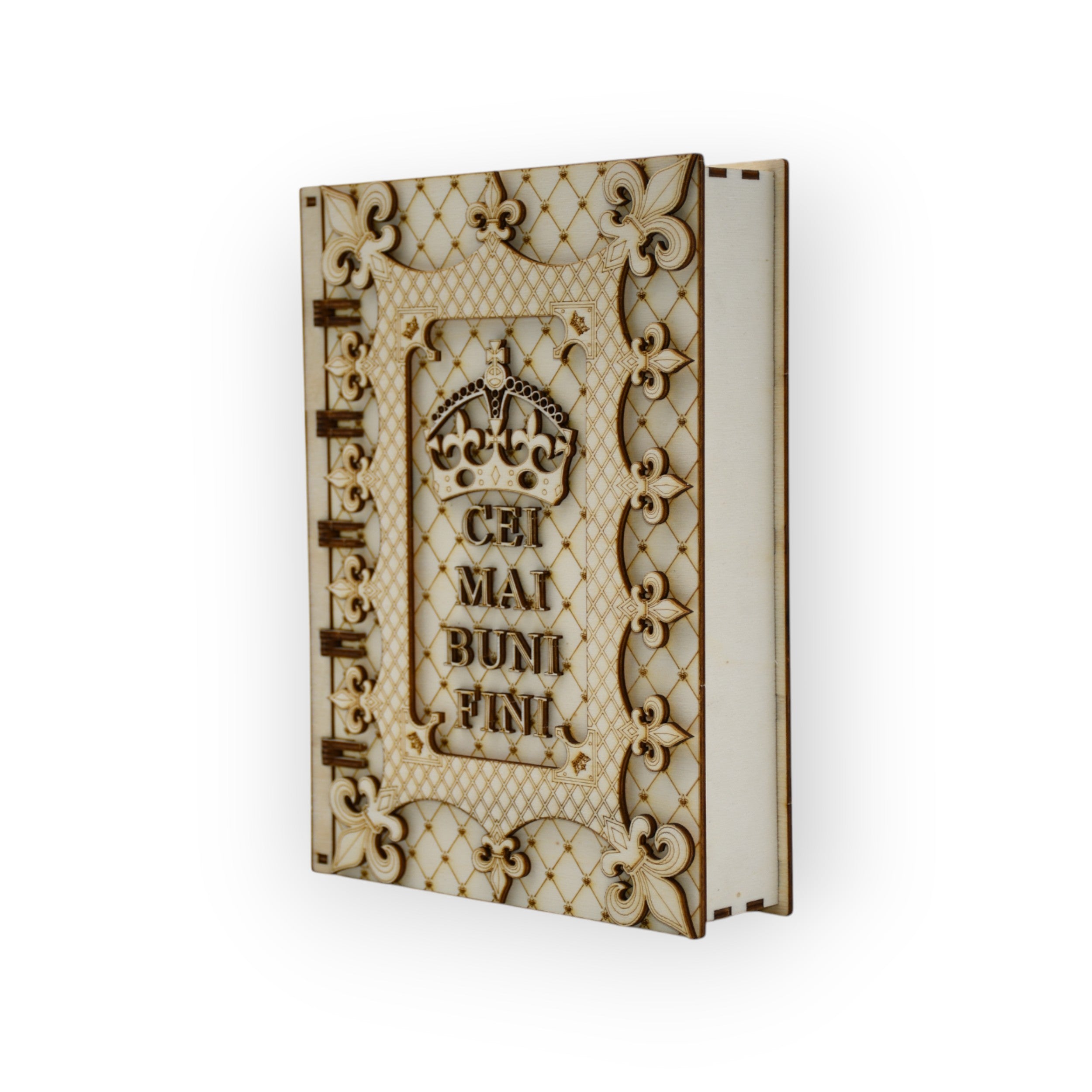 cutie gravată lemn pentru cadou fini – vedere din unghi