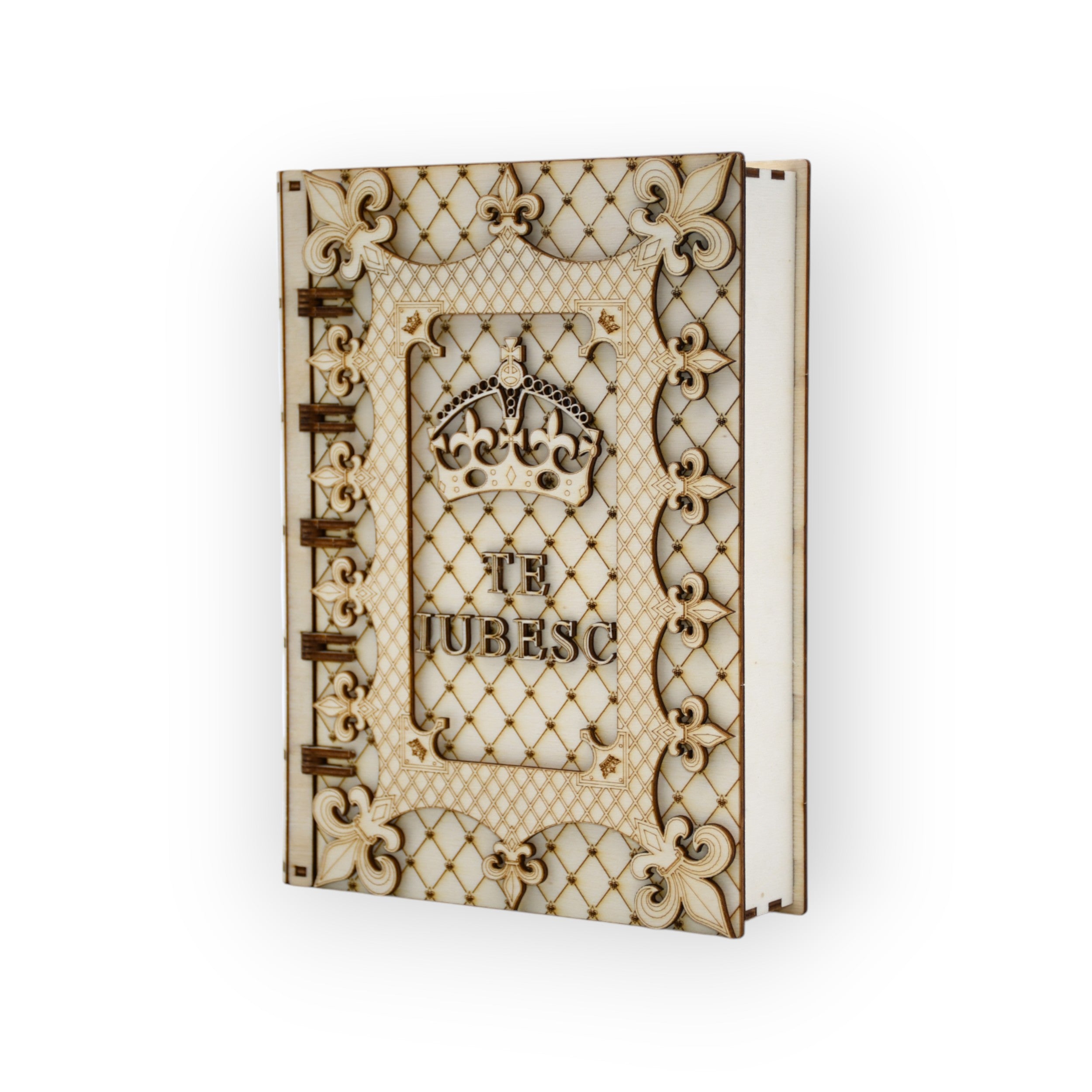 cutie romantică deschisă – interior spațios pentru bijuterii sau scrisori