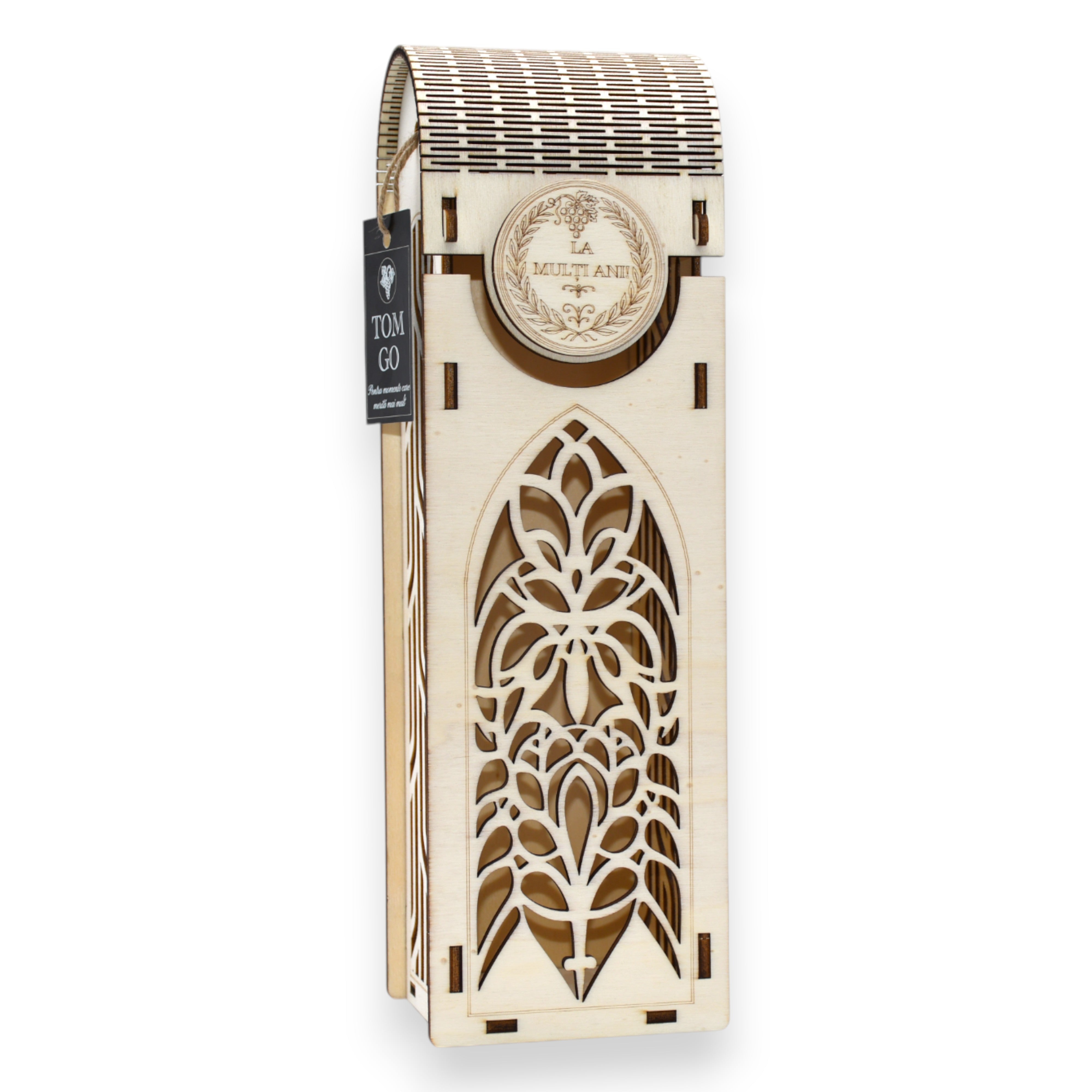 Cutie cadou vin lemn, gravată cu mesaj „La mulți ani” și model floral detaliat, vedere frontală