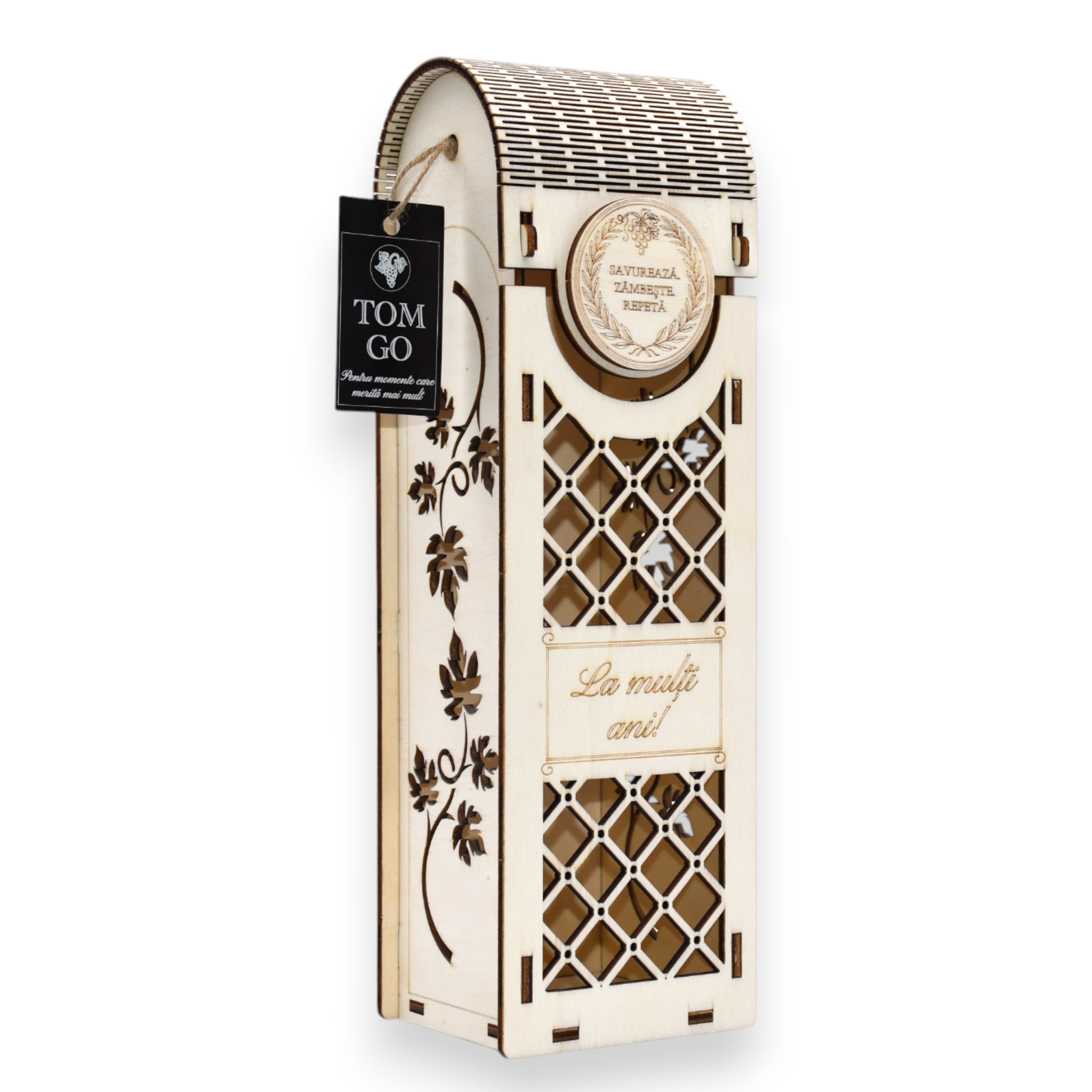 Cutie vin din lemn gravată „La mulți ani”, cu design viță de vie și capac arcuit, ideală pentru aniversări.