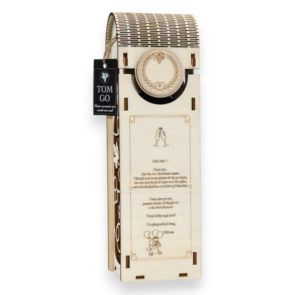 Cutie lemn pentru vin cu gravură personalizată și decor decupat sticlă și viță de vie