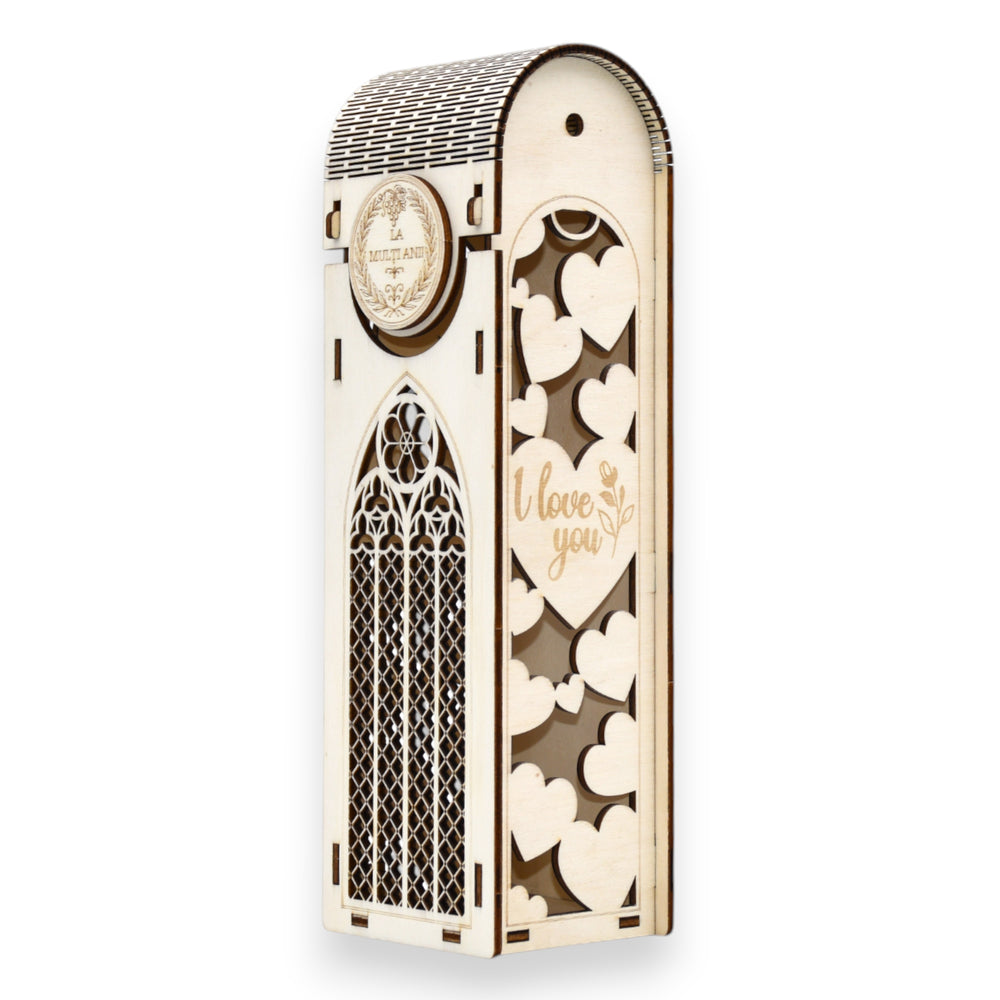 Cutie din lemn decorată cu inimioare și inscripție „I Love You”, ideală pentru cadouri romantice