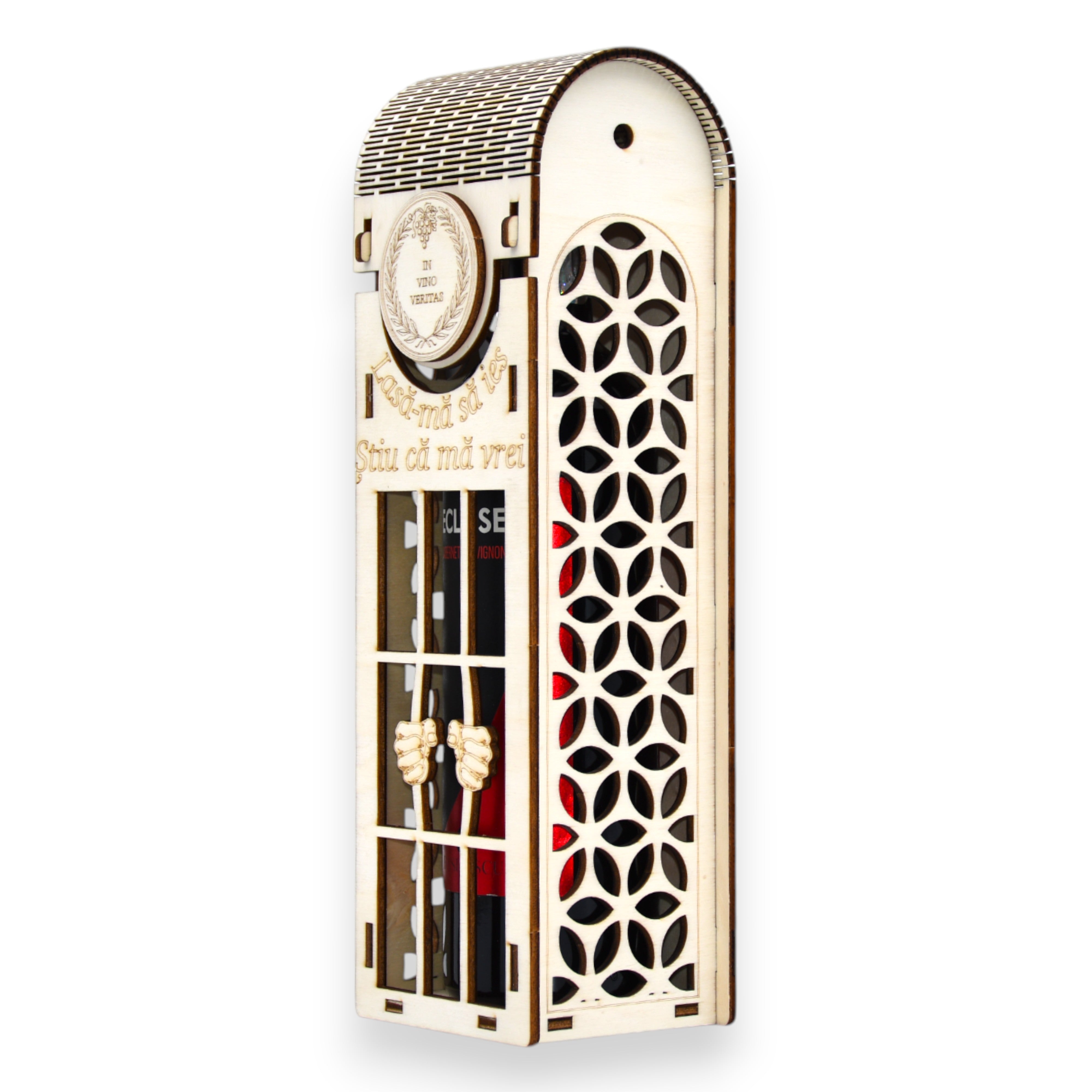 Cutie cadou din lemn cu decupaje florale și grilaj frontal cu mesaj amuzant
