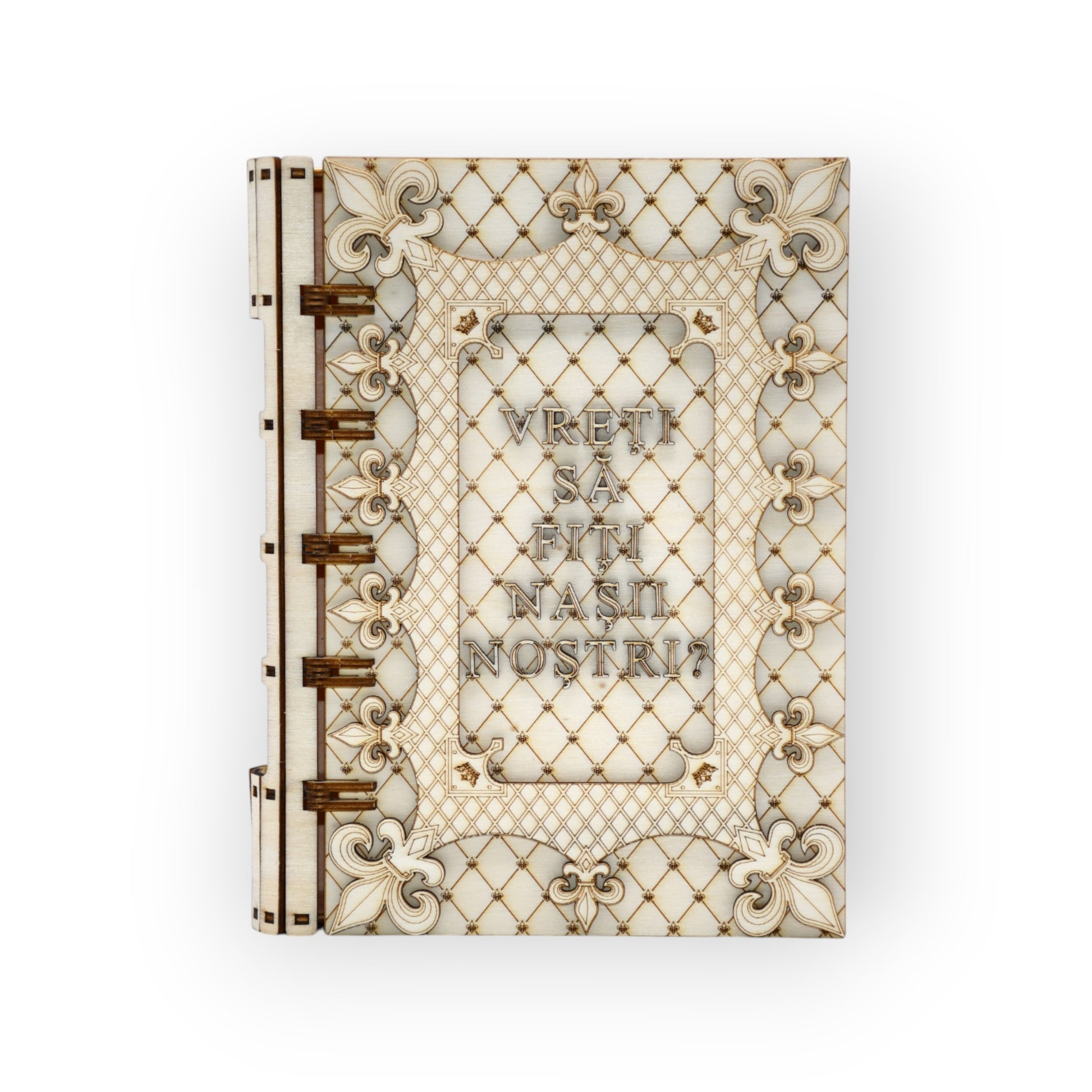 cutie lemn tip carte personalizată „Vreți să fiți nașii noștri?” – vedere frontală