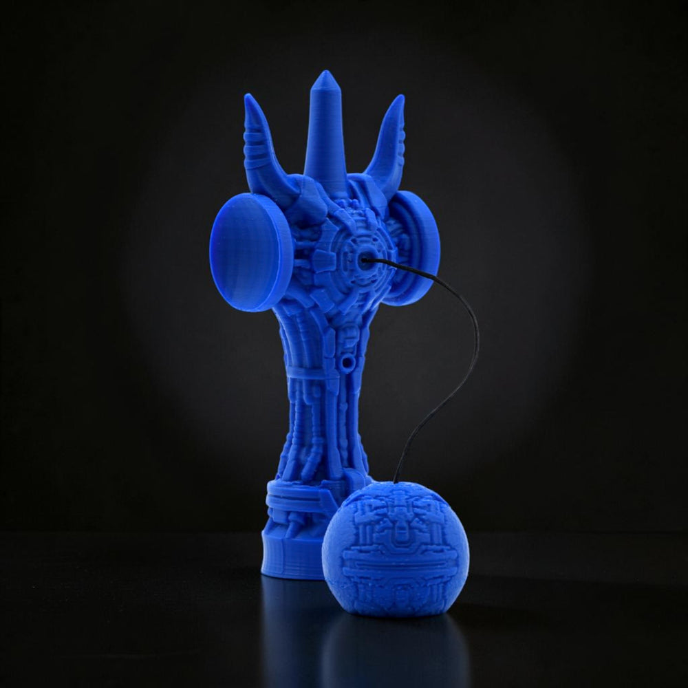 Skill toy Geeker TOM Angel de la Tom GO, albastru, printat 3D din PLA+, cu design futurist și cupe laterale.