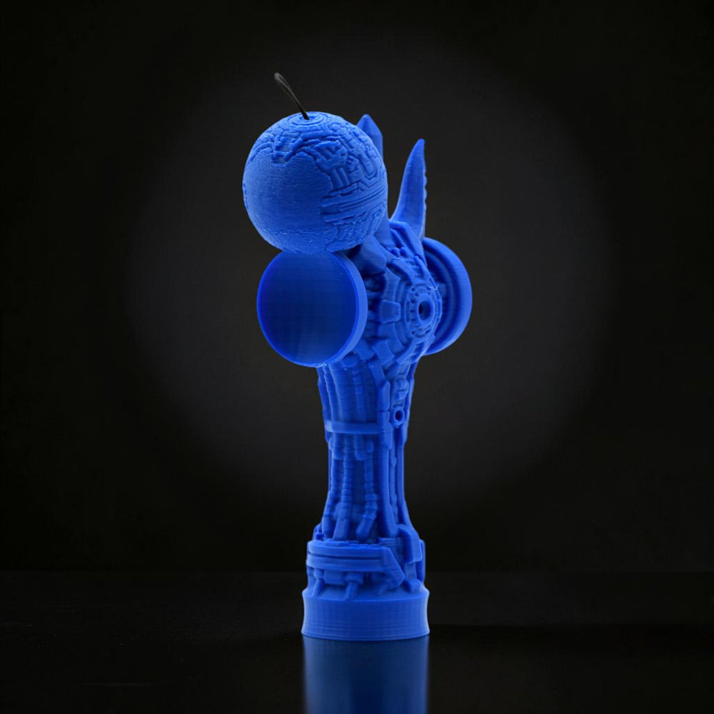 Skill toy Geeker TOM Angel de la Tom GO, albastru, imprimat 3D din PLA+, cu design futurist și cupe laterale.