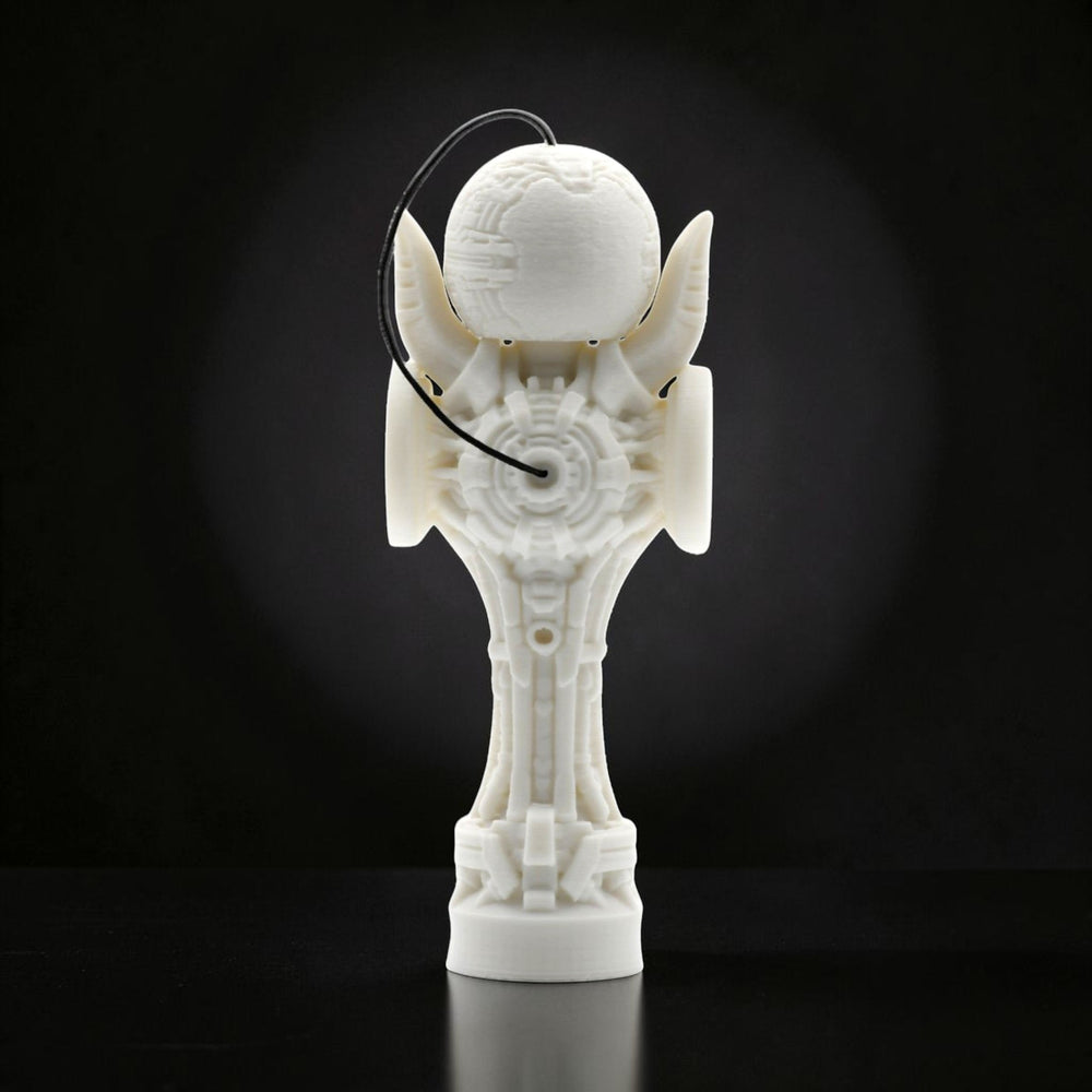 Skill toy Geeker TOM Angel de la Tom GO, alb, imprimat 3D din PLA+, cu design futurist și cupe laterale suplimentare