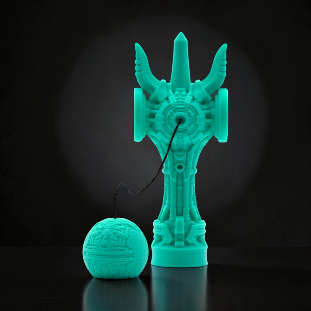 Skill toy Geeker TOM Angel de la Tom GO, verde turcoaz, imprimat 3D din PLA+, cu design futurist și cupe laterale.