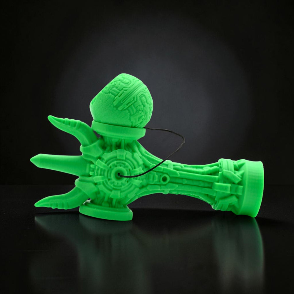 Skill toy Geeker TOM Angel de la Tom GO, verde, printat 3D din PLA+, cu design futurist și cupe laterale multiple.